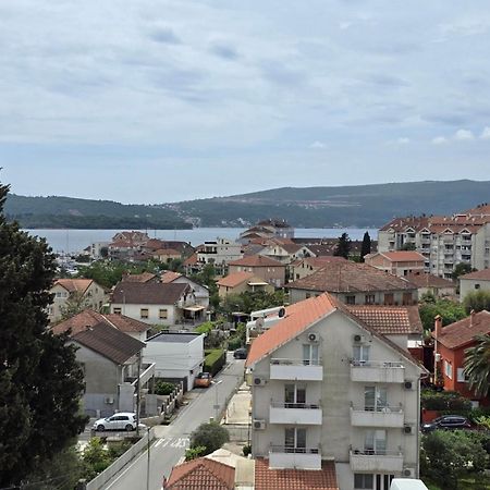 Jovanovic Apartment Tivat Dış mekan fotoğraf